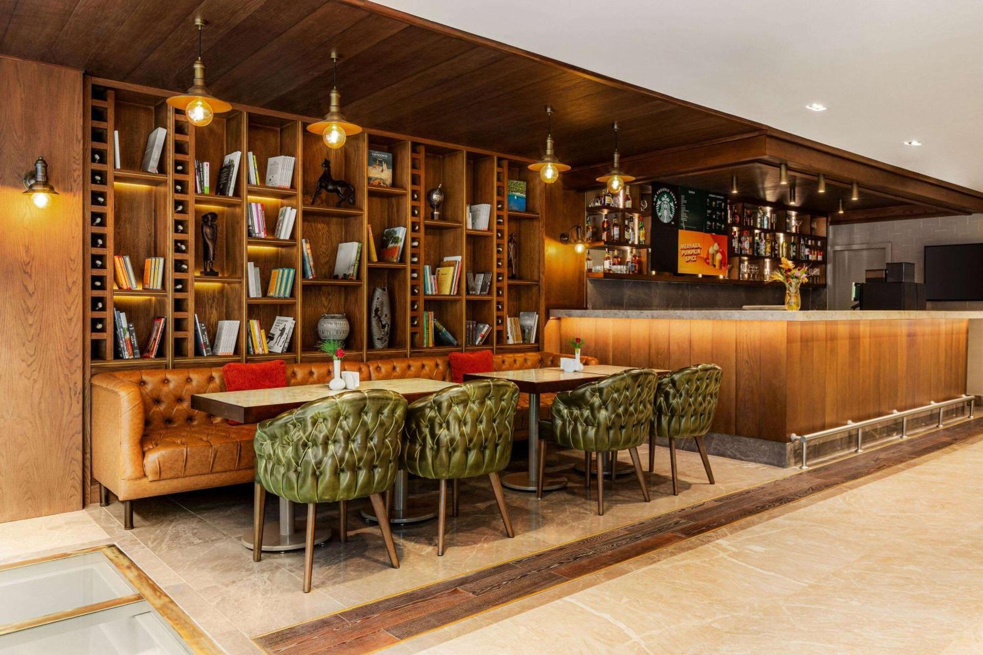 Days Inn By Wyndham Istanbul Bomonti מראה חיצוני תמונה