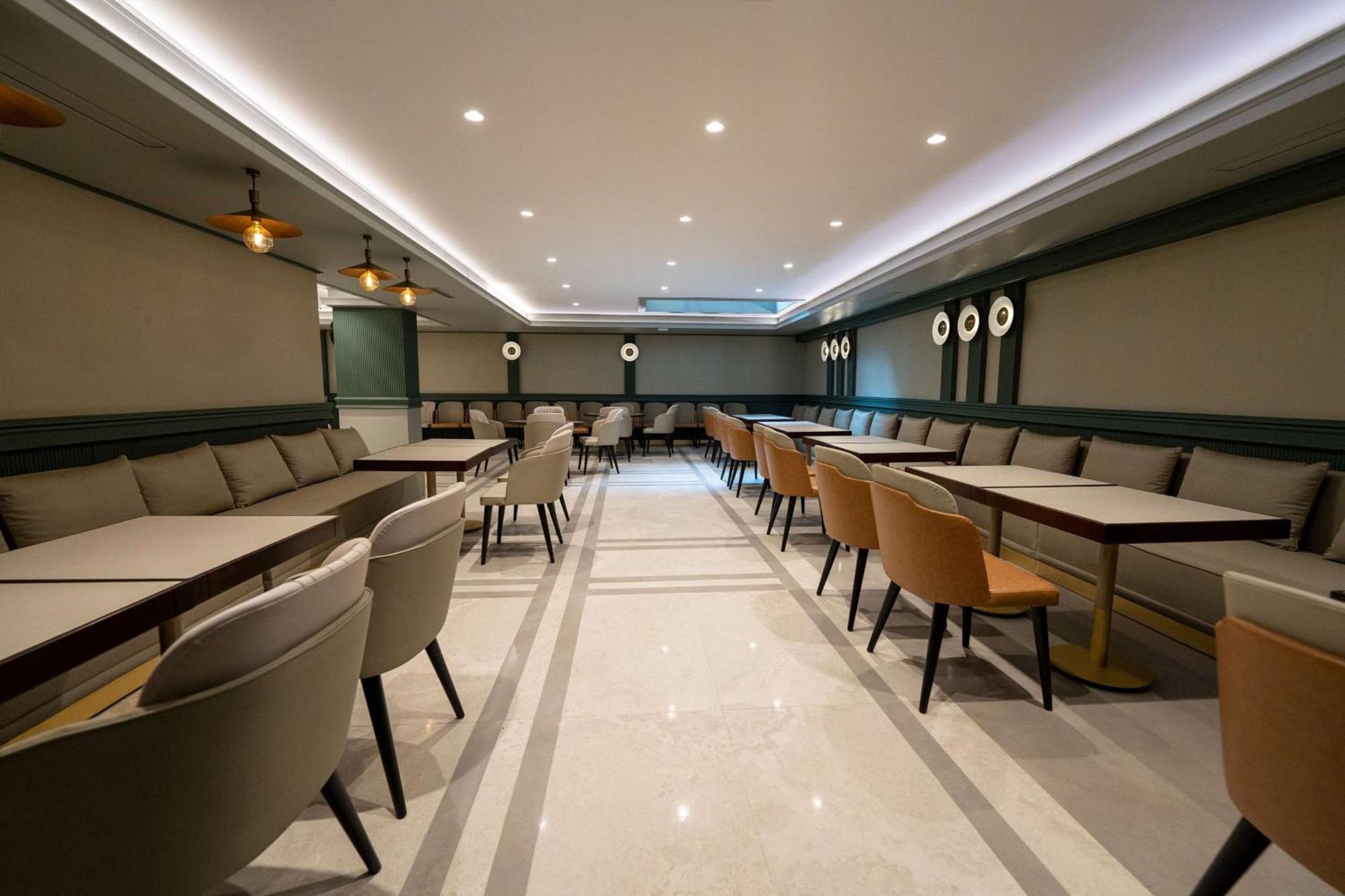 Days Inn By Wyndham Istanbul Bomonti מראה חיצוני תמונה