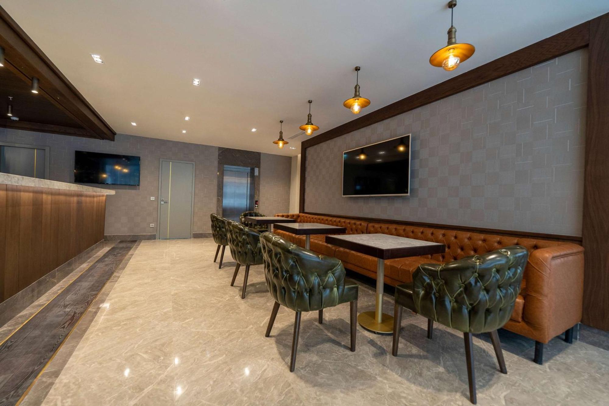 Days Inn By Wyndham Istanbul Bomonti מראה חיצוני תמונה